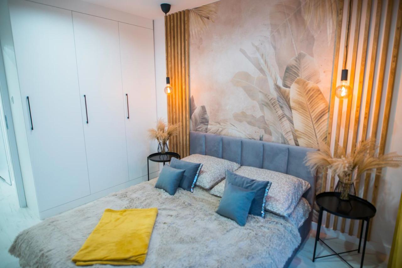 Nowoczesny Apartament Ludova บิสกูเปียซ ภายนอก รูปภาพ